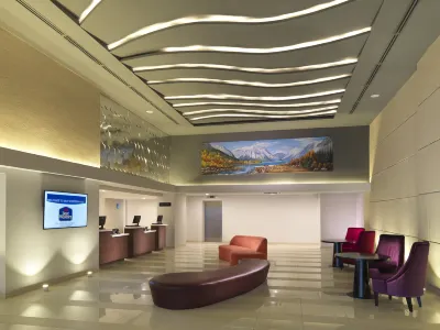 Wyndham Garden i-City Hotels near UOA Business Park Property Gallery