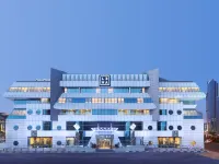 ليفا Hotels near دبي أكواريوم وحديقة الحيوانات