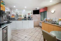 La Quinta Inn & Suites by Wyndham Nashville Franklin - breakfast