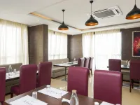 Avenue Hotel Hotels in Pallavaram