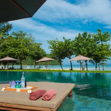 PP Charlie Beach Resort Hotels near Koh Phi Phi (Laemtong Beach)