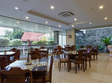 รูปภาพของโรงแรม โรยัลสวีท