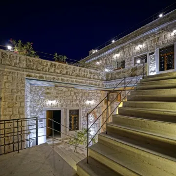 Cappadocia Cave Lodge Отели рядом с достопримечательностью «Al Nazar Church»