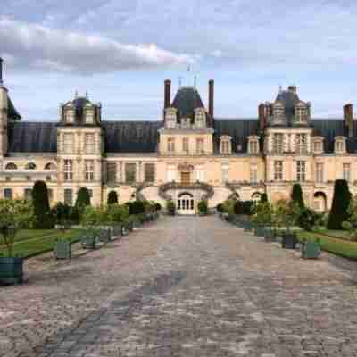 Campanile Fontainebleau Hotel Exterior