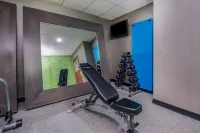La Quinta Inn & Suites by Wyndham Fairborn Wright-Patterson - Kuntosalit