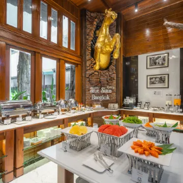 True Siam Phayathai Hotel Отели рядом с достопримечательностью «King Power комплекс»