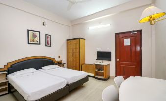 Hotel Priya