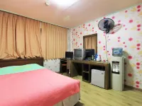 Daemyung Chilgok Hotels near Dodeogam Hermitage