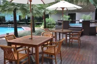 Asia Hotel Bangkok - Pools