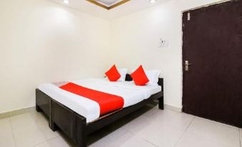 OYO 786 Hotel Shree Guru Annex