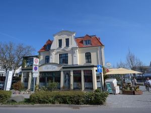 Beautiful Apartment in Kuhlungsborn by the Sea