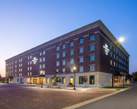 Homewood Suites by Hilton Salina Downtown Hotels in Salina