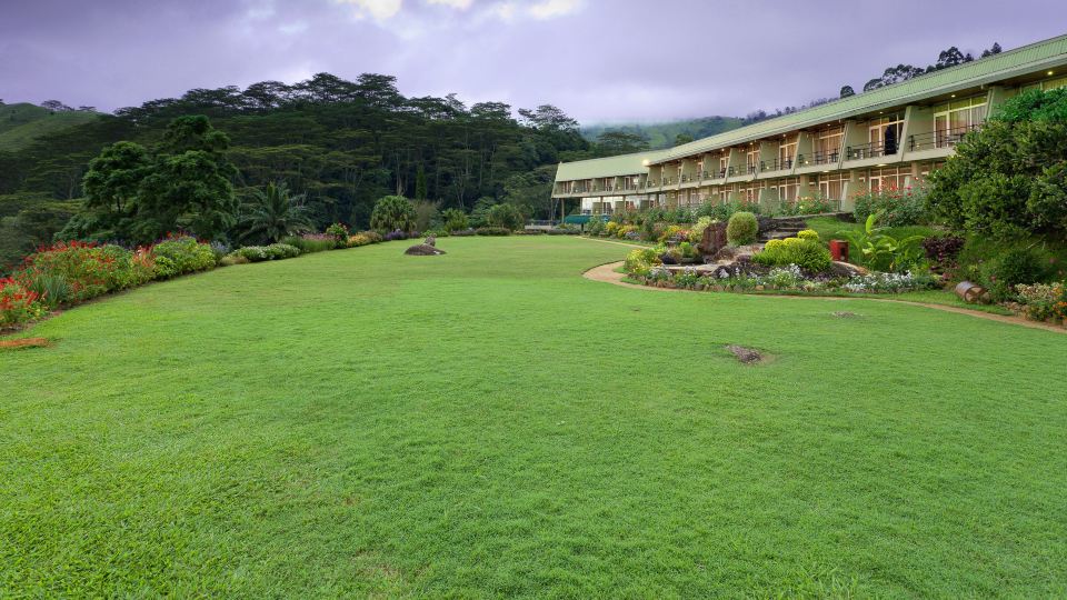 Hunas Falls Hotel