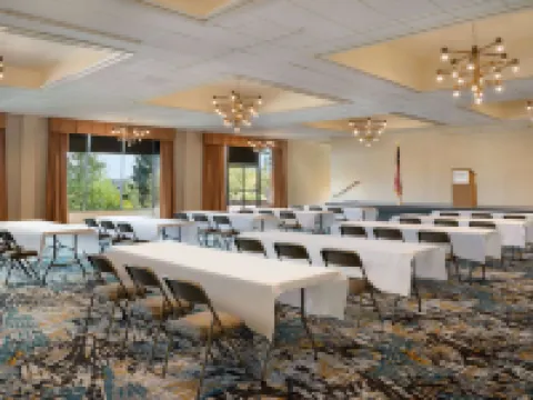 เบย์มอนท์ บายวินด์แฮม เบรเมอร์ตัน WA โรงแรมในเบรเมอร์ตัน