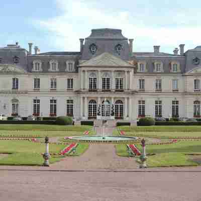 Château d'Artigny Hotel Exterior