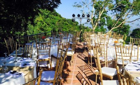 Casa Alegria Bed and Breakfast Tagaytay - Housity
