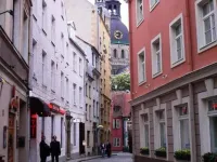 Riga Old City - 4 Bedroom Apartment - Homestays