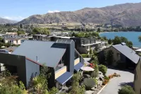 The Moorings Motel and Apartments Hotels in Wanaka