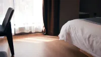 Free Living Hotel - 3-Star