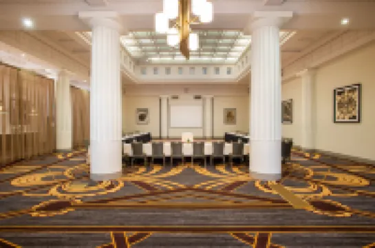 Magnolia Hotel Denver, a Tribute Portfolio Hotel