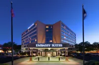Embassy Suites by Hilton Tysons Corner - Pools