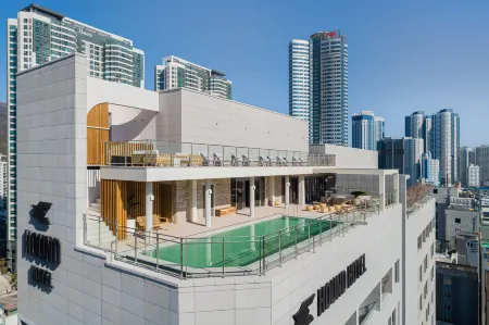 Haeundae Hound Signature Hotel Отели рядом с достопримечательностью «BUSAN X the SKY»