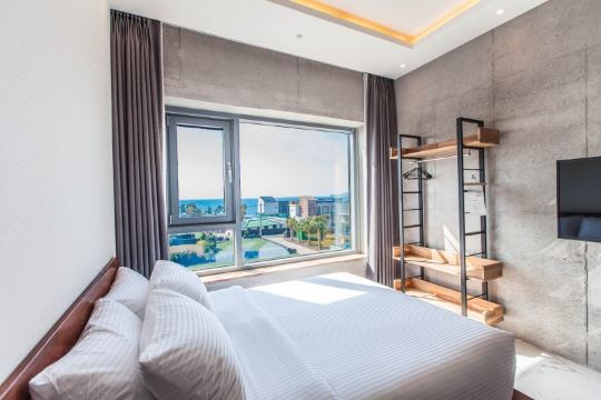 커먼스테이 내부 전경