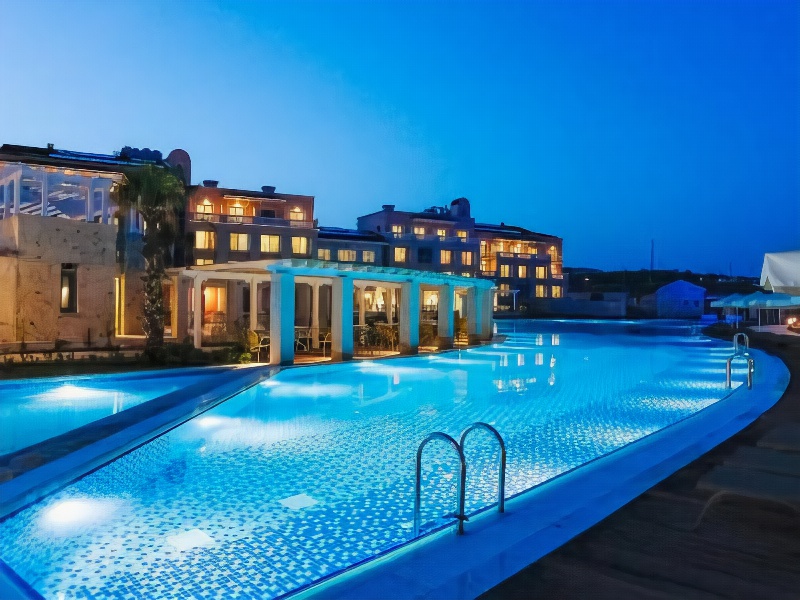 DoubleTree by Hilton Cesme Alacati