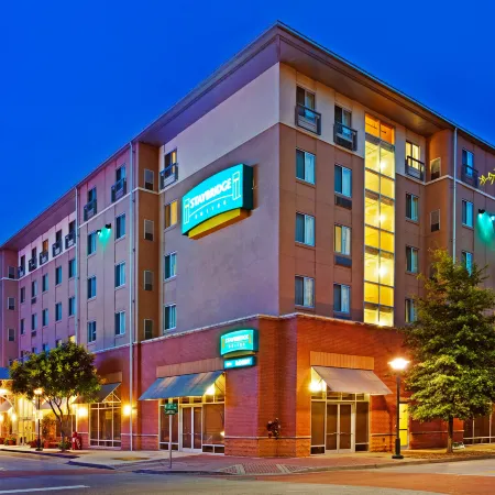 Staybridge Suites CHATTANOOGA DWTN - CONV CTNR by IHG