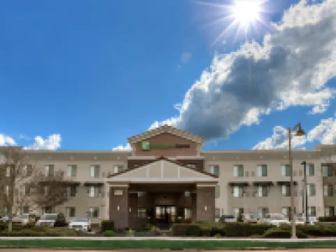 Holiday Inn Express & Suites LINCOLN-ROSEVILLE AREA by IHG Hotels in Placer County