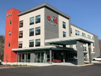 Avid Hotel Salem Hotels near Spartan Square