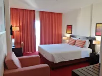 Hotel Monaco Hoteles cerca de Praia de Faro