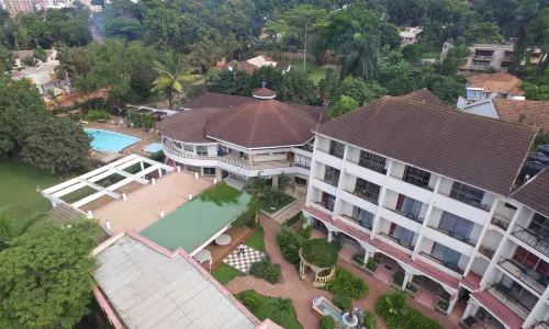 Fairway Hotel & Spa