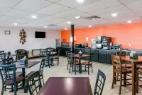 Suburban Studios Neenah-Appleton Hotels in Neenah