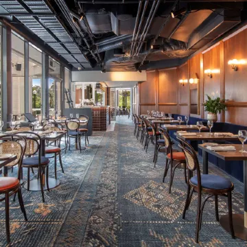 Amora Herencia Riverwalk Melbourne