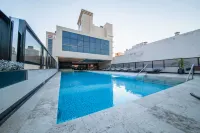 Hilton Garden Inn Santiago del Estero - Pools