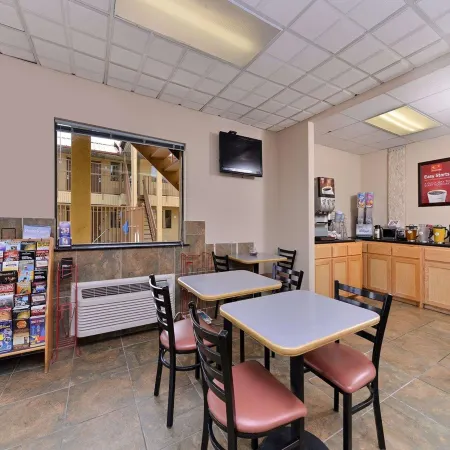 Econo Lodge