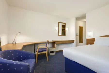Days Inn by Wyndham Telford Ironbridge M54 Отели в г. Шифнал