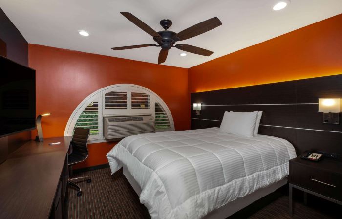 Hotel Vinea, a Travelodge by Wyndham