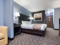 Quality Inn & Suites Hotels in Mccook