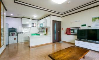 Muju Rainbow Pension