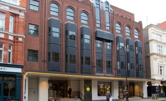 Hub by Premier Inn London Covent Garden