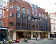 Hub by Premier Inn London Covent Garden Các khách sạn ở Canary Wharf