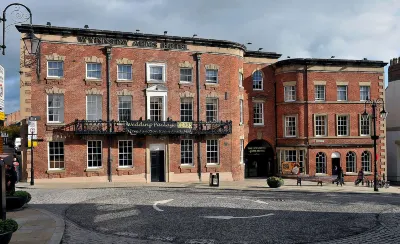 Wynnstay Arms, Wrexham by Marston's Inns Các khách sạn gần Wrexham Glynd?r University