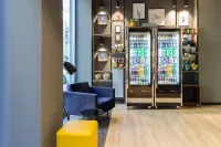 B&B Hotel Milano Central Station - Bares