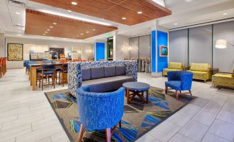 Holiday Inn Express & Suites VA Beach Oceanfront