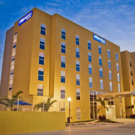 City Express by Marriott Paraiso