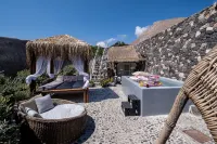 Rock Villa Legend Hotels in Pyrgos