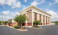 Hampton Inn and Suites Fultondale Birmingham I 65 Отели в г. Фултондейл