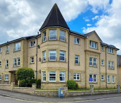 New Super 2 Bedroom Flat in Falkirk Hotels in der Nähe von Antonine Roman Wall